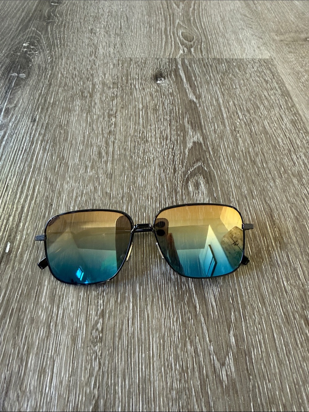 Dior Men’s Sunglasses Black Frame with Blue and Brown Gradient Lenses - Picture 5 of 8